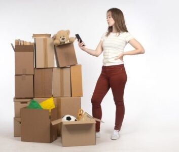 Students, take the stress out of packing by choosing Vaultra Storage