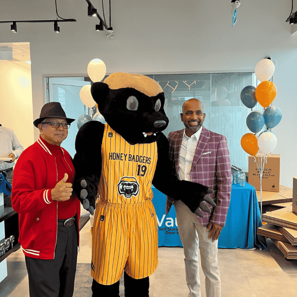 The Brampton Honey Badgers, Connecting GTA, & the Brampton Board of Trade at our Brampton Grand Opening!